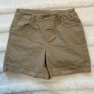 Time and true khaki shorts women’s size S 4-6